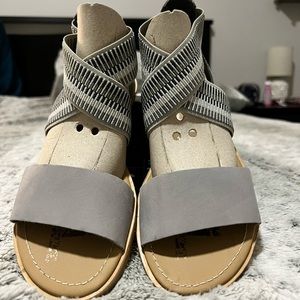 Sorel Ella sandals
